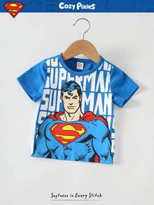 SUPERMAN X Cozy Pixies Suéter de cuello redondo de manga corta con gráfico suave de punto para bebé niño - Multicolor - Ver 3