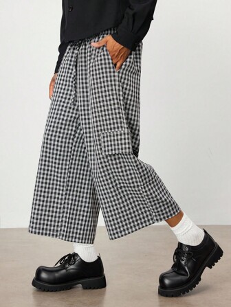 Casual Herren Cargo 3/4 Shorts im Collegestil mit Karomuster