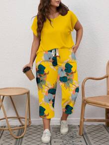 EMERY ROSE Plus Size Boho Summer Vacation Holiday Yellow Crew Neck T-Shirt & Tropical Plant Print Pocket Capri Pants 2pcs Set For Spring ,Flower Style - Multicolor - View 1