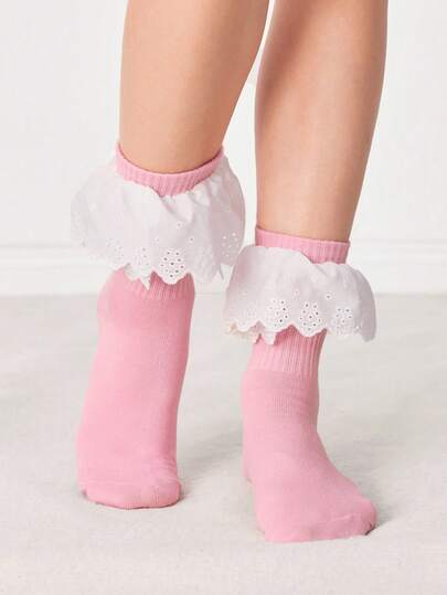 Kawaii 1 Pair Cute Lace Hollow Out Mid-Calf Socks, Sweet Ruffled Hem Pink Short Socks, Versatile JK School Style Socks For Women
