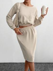 EURMUSE Bộ đồ liền thân hai mảnh màu trơn dành cho nữ, áo nỉ và chân váy - Màu be - Xem 4