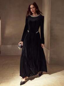 MOTF PREMIUM VELVET RHINESTONE TRIM FORMAL DRESS - Black - View 3