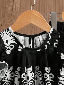 SHEIN 2件套少女度假休闲全印花盖袖上衣和裤子套装