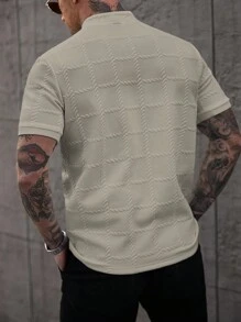 Manfinity Homme 男士休闲立领纹理纯色短袖 Polo 衫 - 卡其色 - 查看 2