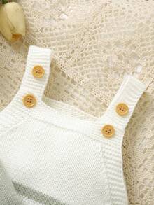 SHEIN 2pcs Newborn Baby Green Sweater Set: Round Neck Long Sleeve Cardigan With Pockets + Striped Suspender Romper Fall Winter