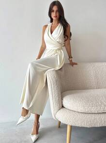 Firerie فستان ساتان أنيق بدون أكمام وطويل بلون واحد مطوي