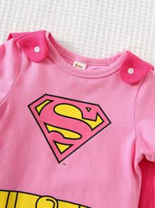 SUPERMAN X Cozy Pixies 2pcs Baby Girl Superhero Pattern Colorblock Soft Knit Bodysuit & Cape Set Baby Girl Clothes Pink Baby Bodysuit Infant Girl Bodysuit Newborn Girl Clothes Baby Superhero Infant Bodysuit - Multicolor - View 4