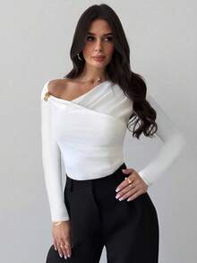 Firerie Nouveau T-shirt blanc élégant et asymétrique pour femmes, avec manches longues, décorations métalliques, froncé et coupe slim. Convient pour l'automne, la rentrée scolaire, les tenues d'automne pour femmes, tout blanc, l'aéroport, les sorties - Blanc - Voir 4