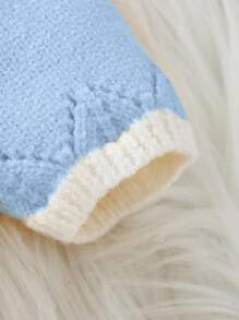 SHEIN Playful Pals Baby Girls Knit Jumpsuit With Vintage Twist Cord Collar, Long Sleeve Button Back Footied Jumpsuit, Soft & Comfy Suitable For Everyday, Outings, Travel, Vacation, Home, Daycare And Play