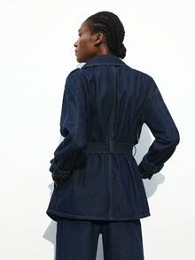 Maija 女式长袖翻领系腰休闲牛仔夹克 - 深色水洗藍 - 查看 2