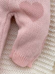 SHEIN Set di maglione a maniche lunghe e pantaloni in maglia rosa con motivo a cuori, adatto per neonati femmine, per autunno/inverno