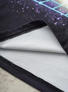 Discovery X SHEIN Tween Boy Space Planet & Astronaut Graphic Black Short Sleeve T-Shirt