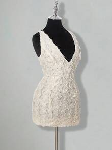 SHEIN ICON Vestido mini ajustado con escote en V profundo, sin mangas y decoración floral 3D para mujer - Albaricoque - Ver 5