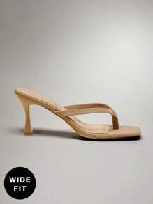 SHUZIA 宽楦女士舒适猫跟方头人字拖凉鞋，适合圣诞节和情人节穿着。 - 米色 - 查看 2