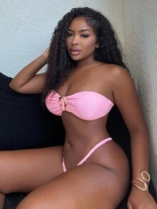 Alexandranx Women Beach Summer Outfits - Solid Color Bandeau Metallic Decor And Thong Bikini Set, Sexy Swimwear - Pink - View 4