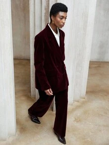 Aveloria Modichic 女士商务休闲天鹅绒双排扣西装外套和阔腿裤套装 - 酒紅色 - 查看 2