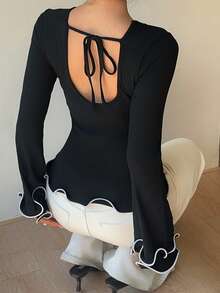 Siren Gaze 老钱风格女士商务休闲外出上衣，女士秋季服装，黑色通勤休闲下摆蕾丝白色撞色露背蝴蝶结喇叭长袖女士时尚优雅圆领荷叶边下摆T恤 - 黑色 - 查看 2