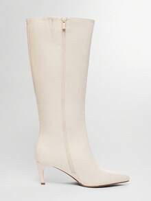 SHUZIA Giày bốt cao gót Kitten Heel #Y2K dành cho nữ, mũi nhọn hoàn hảo, đường may lấy cảm hứng từ phong cách cổ điển và khóa kéo bên hông, chất liệu PU cao cấp hoàn thiện bằng dầu, màu be - Thanh lịch, sang trọng và dễ mang - Màu be - Xem 3