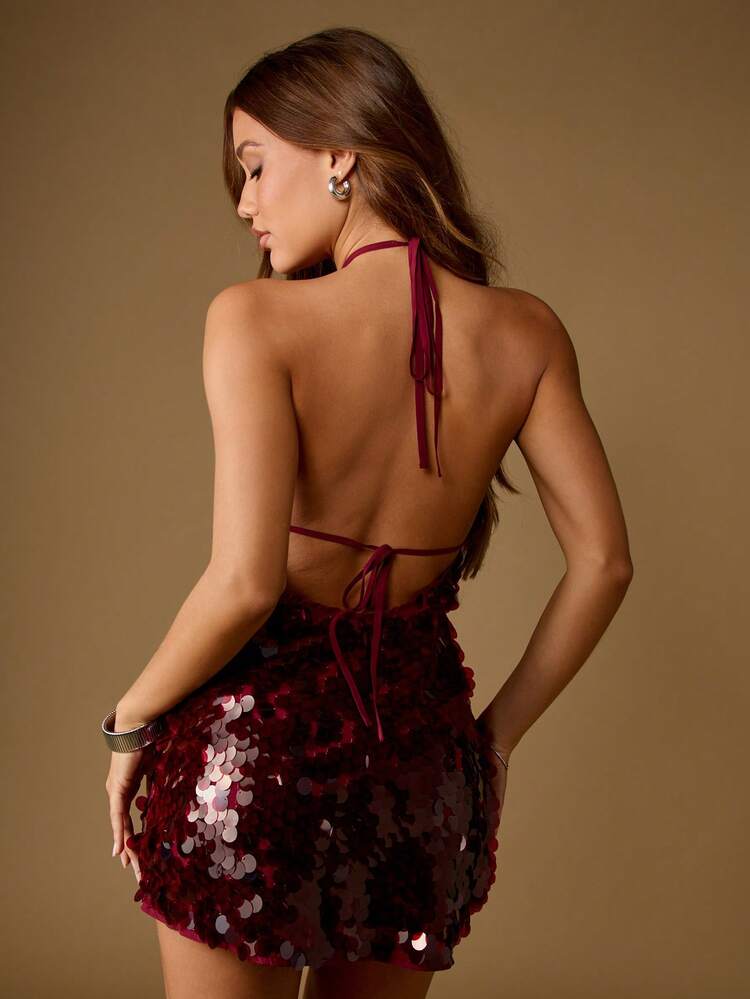 MISSGUIDED Mini abito aderente con scollo all'americana e paillettes bordeaux