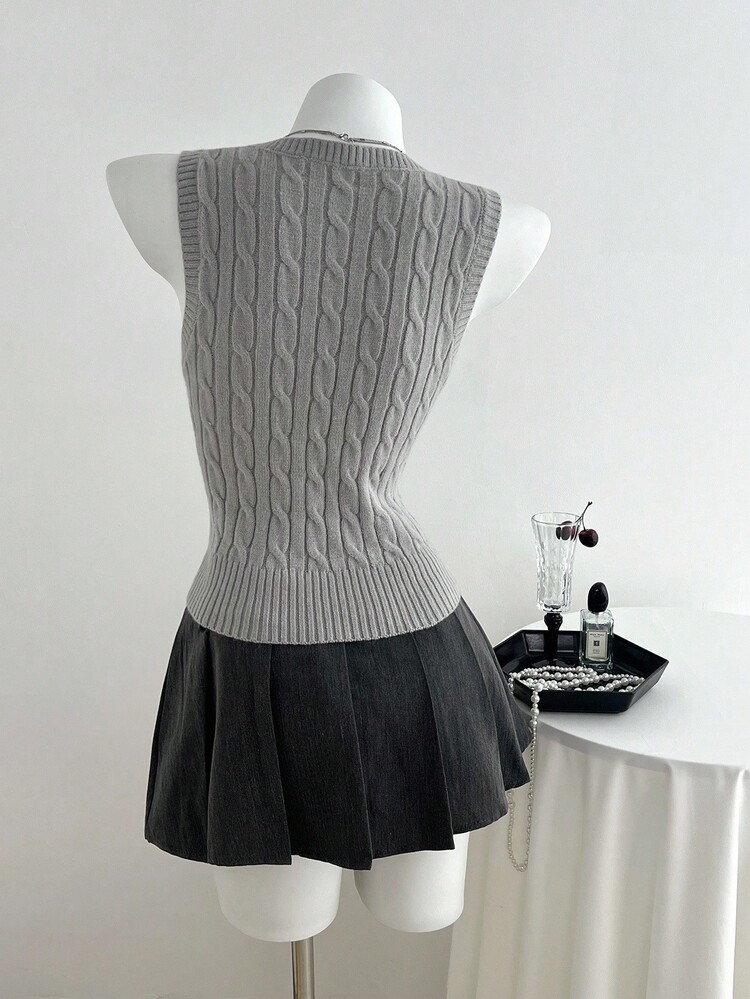 Elamini Women's V-Neck Casual Versatile Collegiate Style Knitted Vest - Grey - View 3