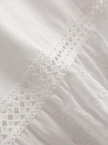 CosyJoli 大码女式夏季休闲简约刺绣蕾丝拼接圆领短袖T恤