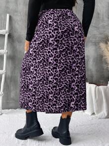 SHEIN VCAY 大码女式时尚豹纹开衩下摆半身裙