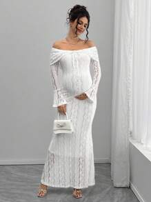 Momance White Lace Off-Shoulder Fitted Midi Maternity Dress