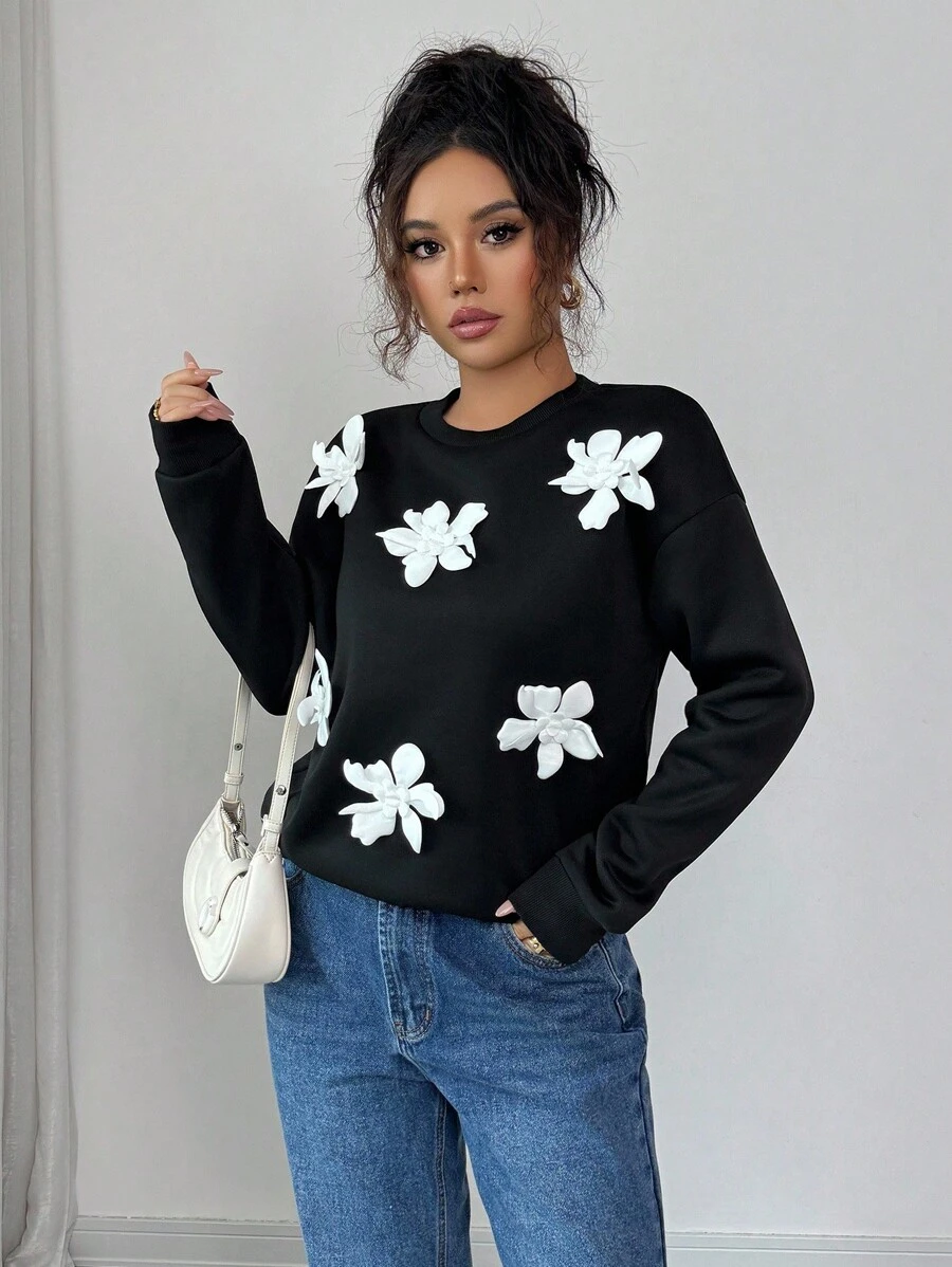Selianne Moletom com Decoração Floral 3D Moda Feminina de Outono/Inverno - Preto - Visão 1