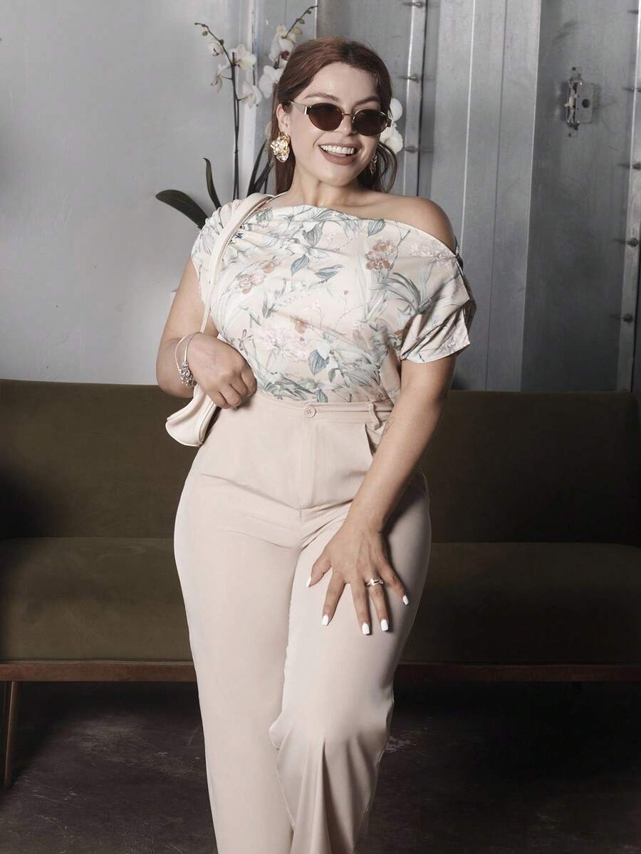 Lupita Cardoza 女式宽松衬衫，全身花卉印花，除夕，短袖上衣夏季 - 彩色 - 查看 1