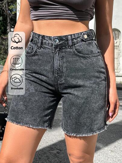 EURMUSE 100%Cotton Rigid Button Detailed Bermuda Sort