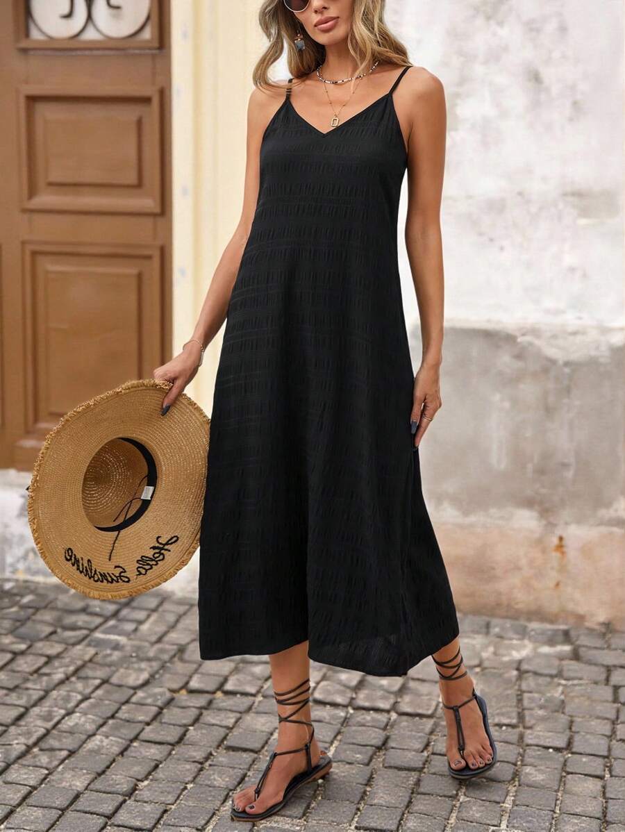 Brillora 純色編織細肩帶紋理面料中長款連衣裙，適合度假穿著 - 黑色 - 查看 1