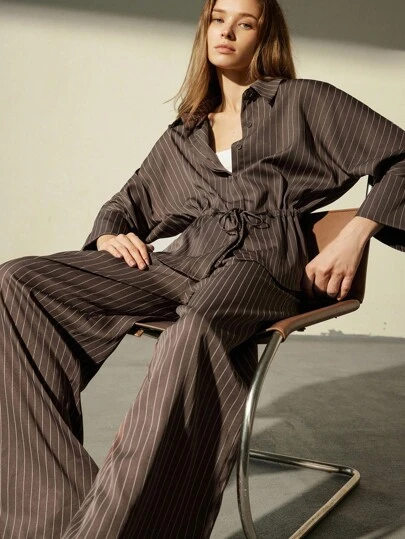 Aveloria Modichic 2 件女式条纹咖啡色狩猎风格服装，宽松休闲长袖衬衫，抽绳领和直筒裤，秋冬
