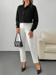 EURMUSE Langarm-Hemd mit klassischem Kragen, verziert mit kleinen Strass-Steinen entlang des Kragens und der vorderen Knopfleiste, eleganter und raffinierter Stil