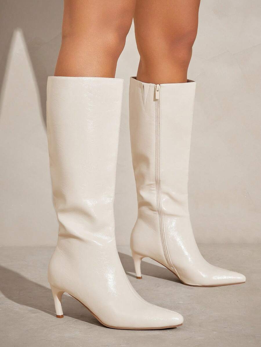 SHUZIA Giày bốt cao gót Kitten Heel #Y2K dành cho nữ, mũi nhọn hoàn hảo, đường may lấy cảm hứng từ phong cách cổ điển và khóa kéo bên hông, chất liệu PU cao cấp hoàn thiện bằng dầu, màu be - Thanh lịch, sang trọng và dễ mang - Màu be - Xem 1