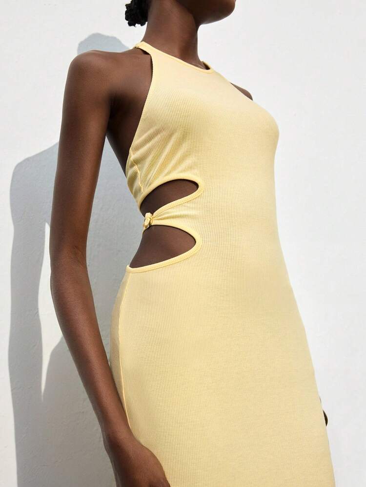 SHEIN Maija 2025 Autumn/Winter New Asymmetric Side Cutout Backless Metal Buckle Decor Mid-Length Dress, Modern Elegant Urban Romantic Dignified Minimalist Vintage Style, Suitable For Wedding Guest, Birthday, Halloween, Business Casual, Date, Party, New Year, Christmas Modern Urban Casual Fashion Business Casual Women's Office Wear Low-Key Old Money Style Effortless Temperament High-End Urban Commuting High-Quality Airport Women's Wear High-End Material Low-Key And Durable Basic Style, All-Match And Suitable
