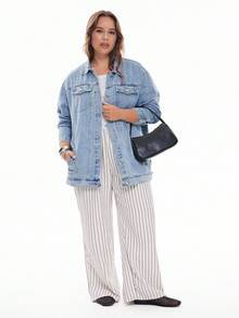 Solavibe Plus Size Women's Casual Loose Fit Drop Shoulder Long Sleeve Denim Jacket, Spring Autumn - Light Wash - View 2