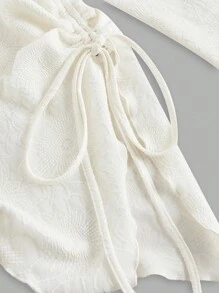 SHEIN MOD 大码女式杏色提花纹理喇叭袖 T 恤、抽绳不对称下摆喇叭袖 T 恤、露肩 T 恤、秋季休闲舒适 T 恤 - 杏色 - 查看 7