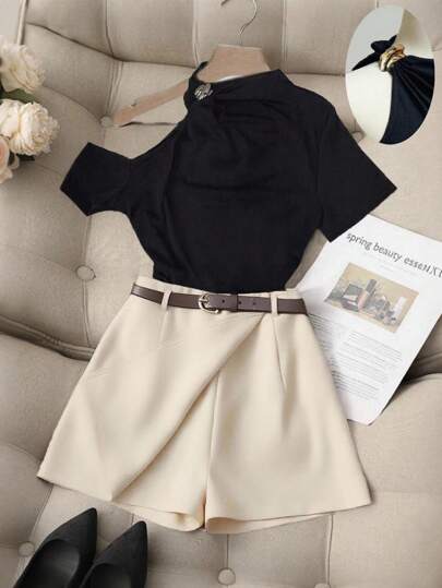 Franclia 女士优雅两件套，配有配饰、不对称肩部紧身上衣和短裤