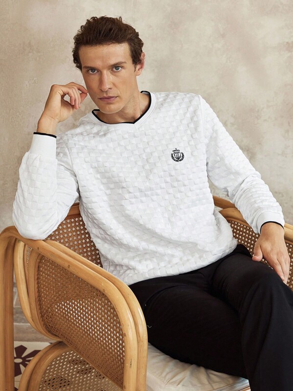 Manfinity CityGents Men's Contrast Trim V-Neck Long Sleeve Casual Pullover Sweatshirt V-Neck Sweatshirt Textured Sweatshirt