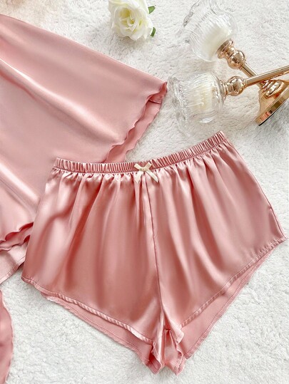 SilkySpell Plunging Neck Camisole Top, Shorts, Robe Sleepwear Set Satijnen Pajama Roze Pyjama Zijden Cozy Elegante s, Fall Clothes view 4