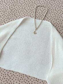 SHEIN Girlism Áo len chui đầu in hình trái tim đen trắng cổ chữ V cho bé gái tuổi teen, phong cách tối giản, thường ngày - trắng - Xem 5