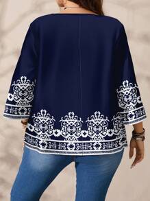 SHEIN CURVE+ 加大码休闲复古印花宽松衬衫，女式加大码蓝白图案复古印花圆领 3/4 袖衬衫，适合夏秋季，教师衬衫，女式秋装，冬季，CURVE PLUS - 彩色 - 查看 2