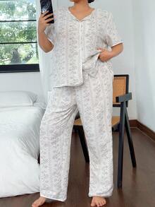 SHEIN Plus Size Bubble Wrinkle Print Shirt & Pants Set, Outfits - Apricot - View 4