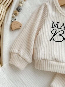 SHEIN 2pcs Newborn Baby Boy Letter Embroidered Crew Neck Long Sleeve Top And Elastic Cuff Pants Set Fall Winter - Apricot - View 6