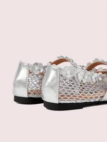 CUCCOO DOLLMOD Flache Loafer mit Blumendekor für Damen, Cut-Out - Silber - Übersicht 9