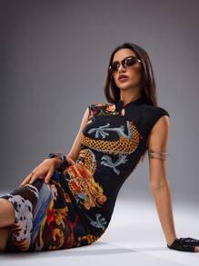 Shutterstock Y2Kool Y2K、千禧年、旗袍、龙纹、新中国风、东方元素、花卉、性感、休闲、网纱、女士长裙、适合夏季、秋季、度假、聚会、派对、日常穿着的龙纹连衣裙、旗袍连衣裙、龙纹连衣裙、旗袍连衣裙、外出印花连衣裙、时尚服装系列、新年服装、辣妹黑色春季服装、女士生日服装、女士嘉年华服装 - 彩色 - 查看 5