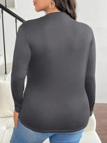 SHEIN Frenchy Plus Size Slim Fit T-shirt med hög halsringning och rynkad passform - Mörkgrå - Visa 5