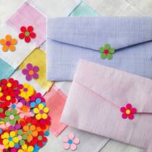 100 件/套多色毛毡花 | 涤纶自粘贴花 | 可重复使用且哑光饰面 | 非常适合布艺工艺品、DIY 项目和教室装饰 | 充满活力的花卉设计，适合创意表达，花束制作用品 - 彩色 - 查看 3