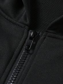 Manfinity Roghcode 男式 Young Street 字母印花拉链连帽卫衣 - 黑色 - 查看 7