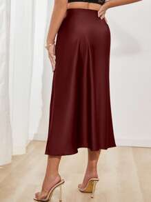 Glamine 女士纯色美人鱼款长裙，缎面材质，优雅A字裙摆，适合女士参加派对和日常穿着 - 紫紅色 - 查看 2